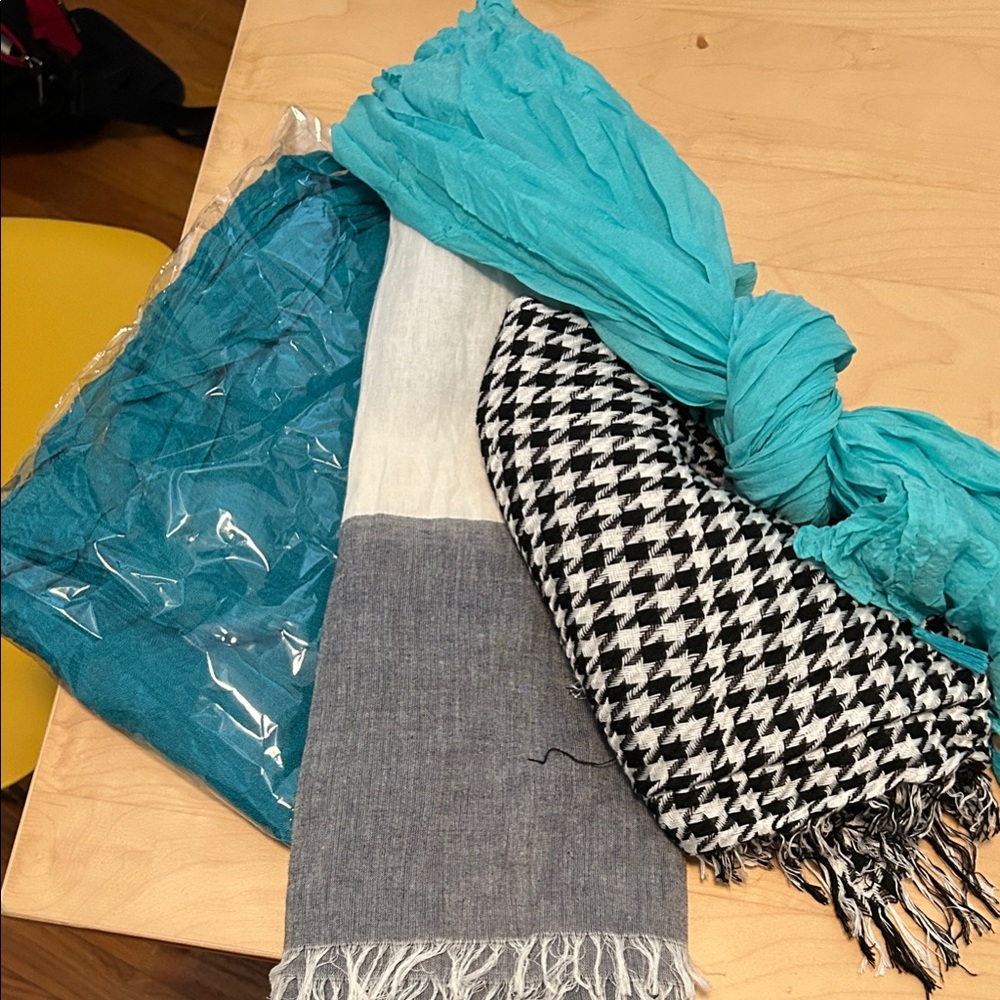 Four scarves lot bundle teal, houndstooth, new